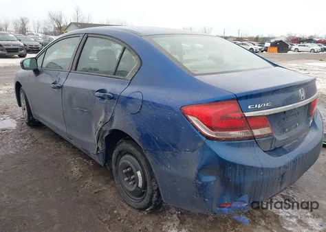 2015 Honda Civic Lx z USA, uszkodzony, nr VIN 19XFB2F57FE039879